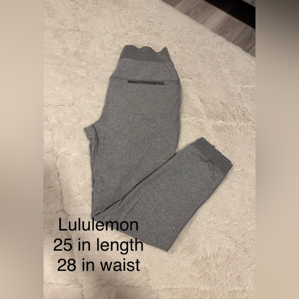 lululemon athletica Men’s Gray Bottoms Medium